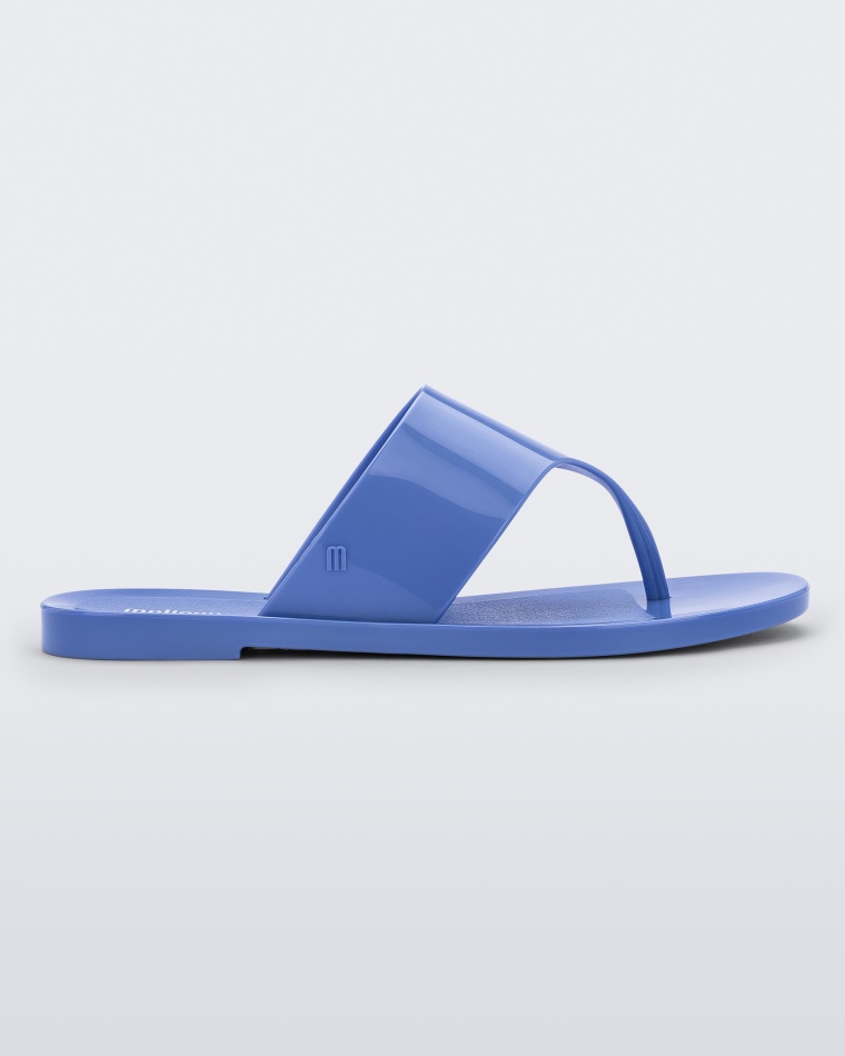 blue_essential_chic_melissa.jpg Blue Essential Chic Melissa - Image 1