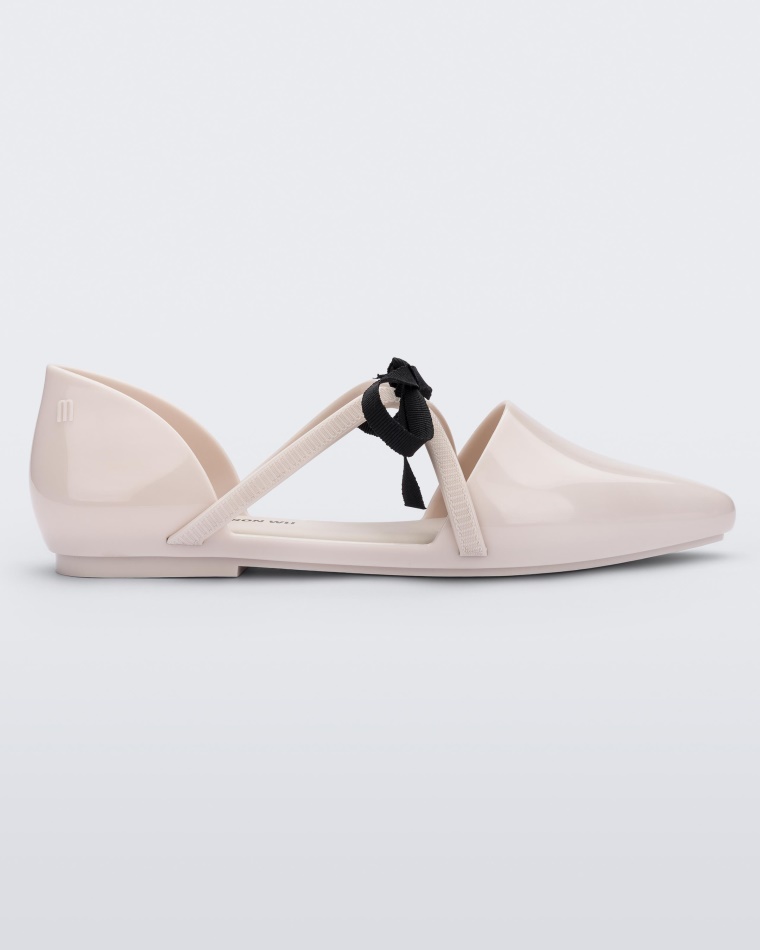 pointy_stripe_jason_wu_melissa_beige.jpg Pointy Stripe Jason Wu Melissa Beige - Image 1