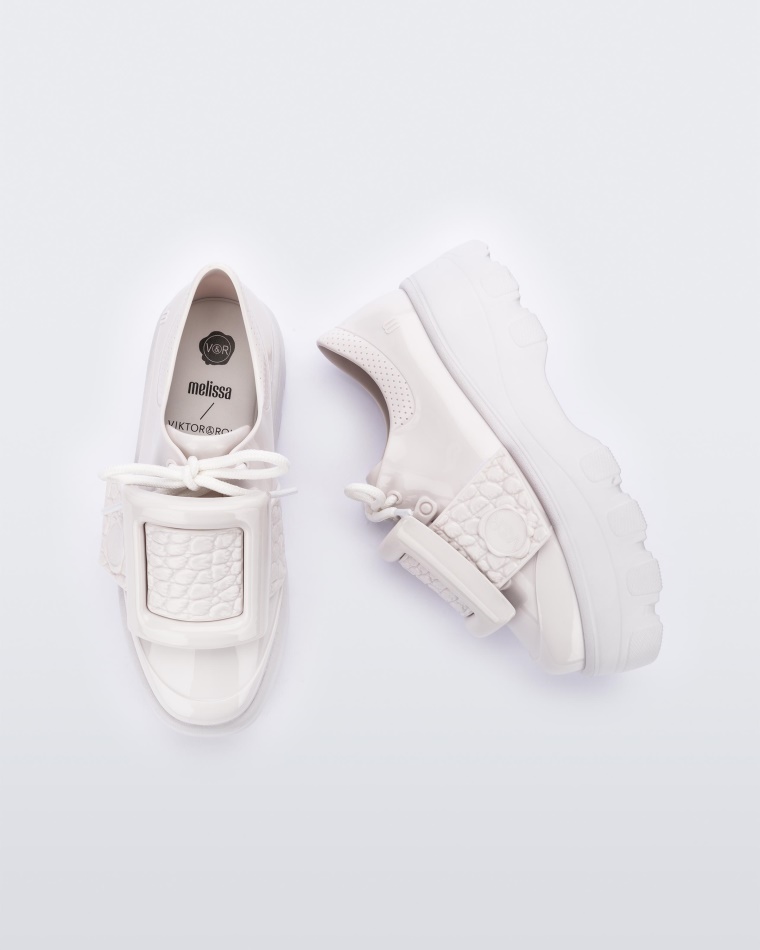 white_melissa_kick_off_buckle_up_viktor_rolf.jpg White Melissa Kick Off Buckle Up Viktor & Rolf - Image 1